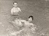 1972heintjekrijgtzwemlesklein.jpg